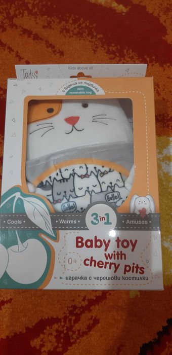 Бебешка плюшена играчка с черешови костилки против колики