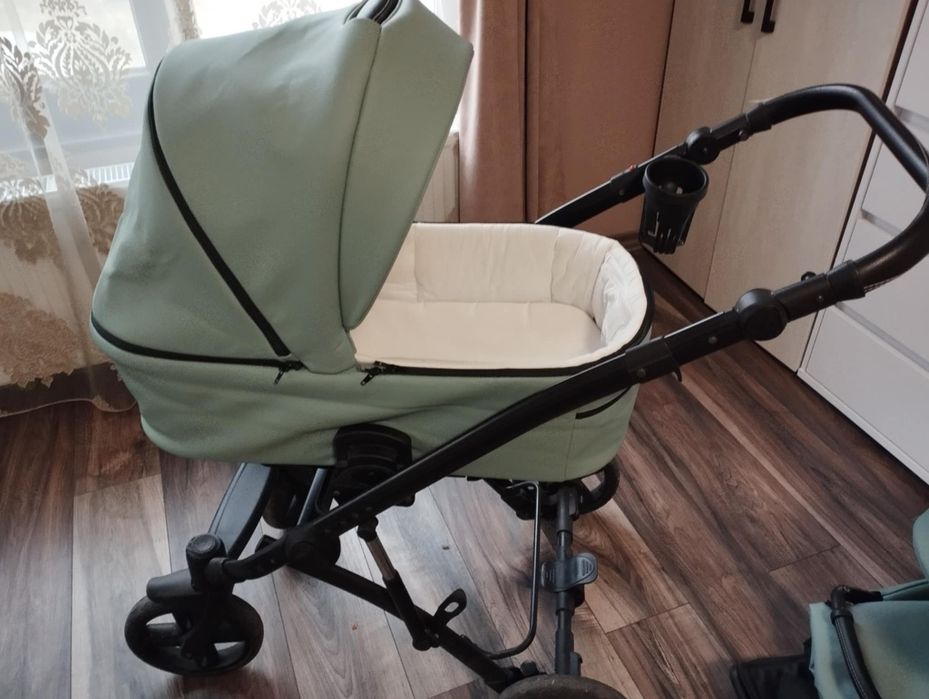 Бебешка количка 2 в1