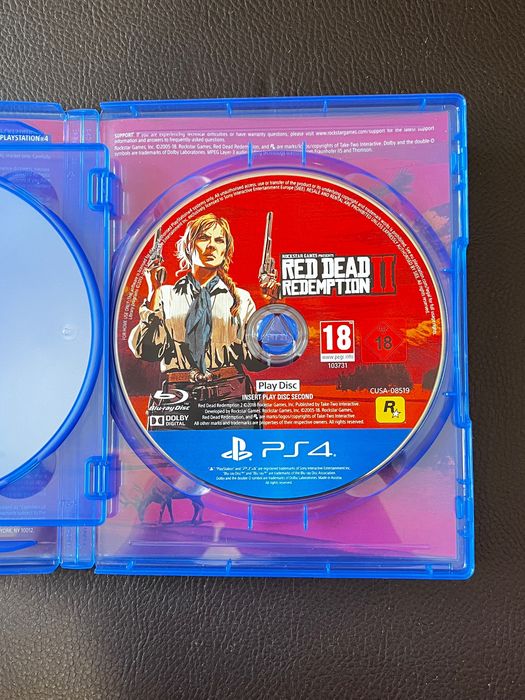 Playstation 4 в добро и запазено състояние !