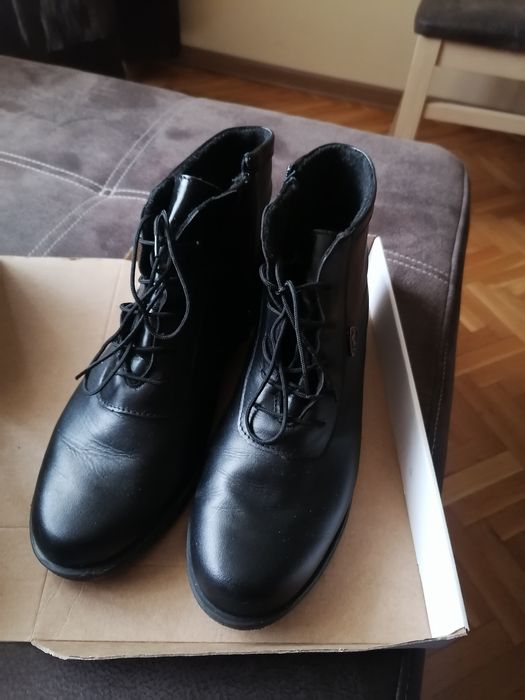 Дамски боти само мерни