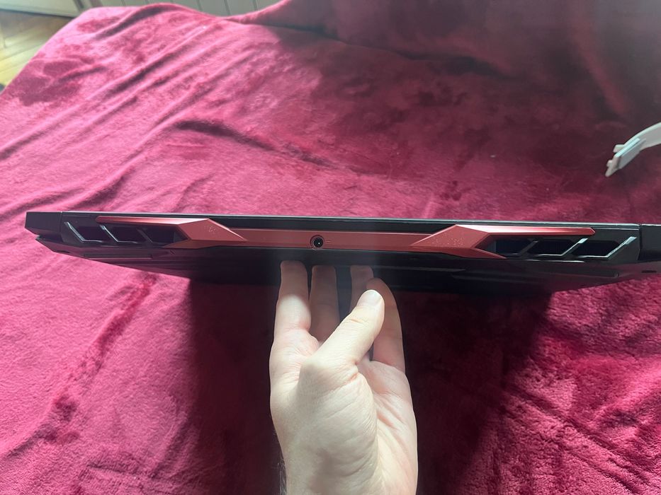 Acer Nitro 5 (AN517-41)