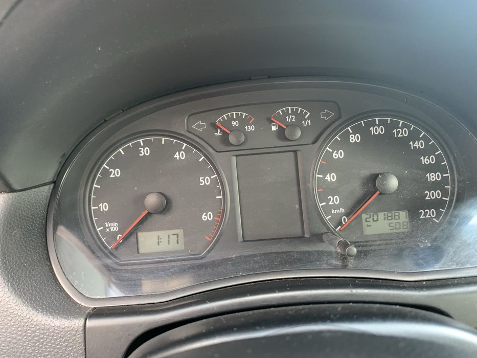 VOLKSWAGEN Polo 2003 — imagine 2