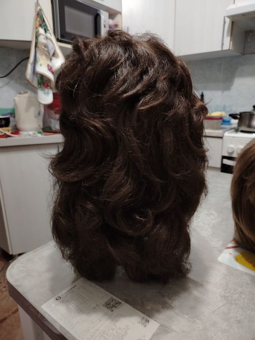 Парик женский...