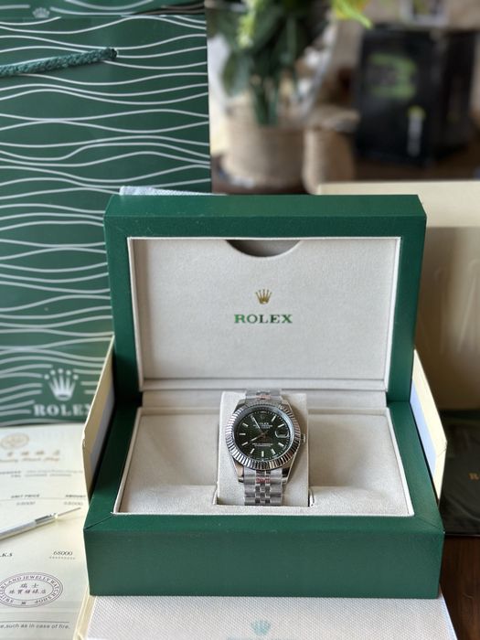 Rolex Datejust Green Motif 41 mm