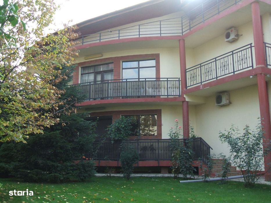 Complex imobiliar complet în Bragadiru | Vilă VIP + Casă + 2 terenuri