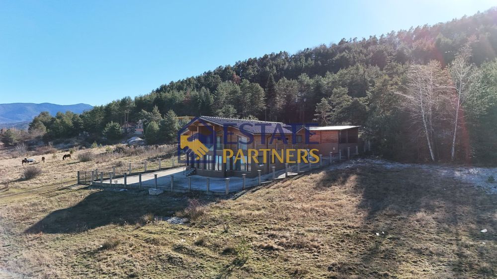 Къща в Пазарджик, област-м-т Цигов чарк площ 374 цена 750000