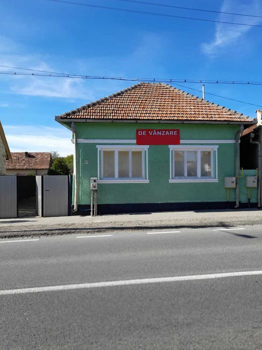 Vând casă în Teiuș județul Alba 134mp și teren 896mp