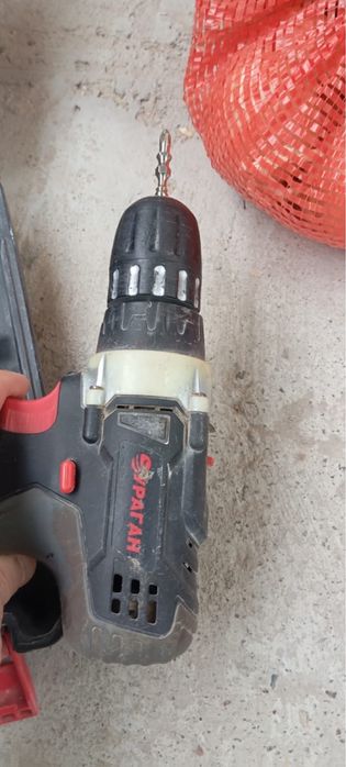 Продам шуруповерт