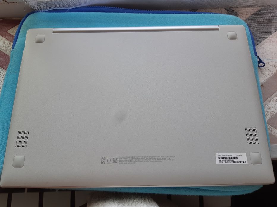 Ноутбук самсунг модел NT 345 XLA