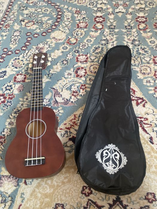 укулеле продам срочно