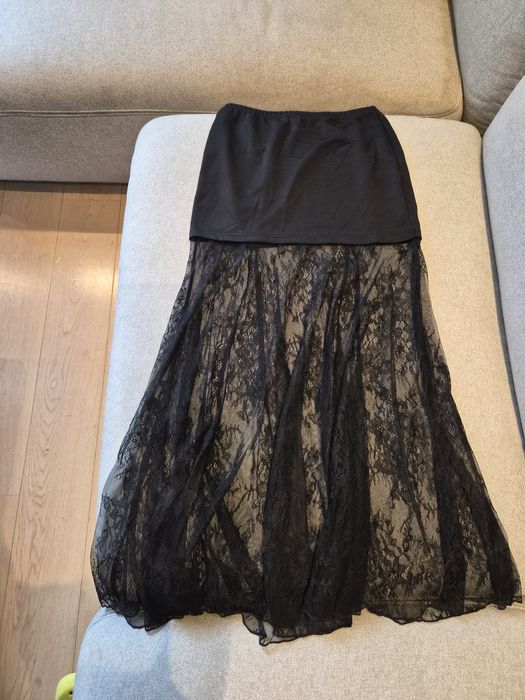 дантела  пола черна