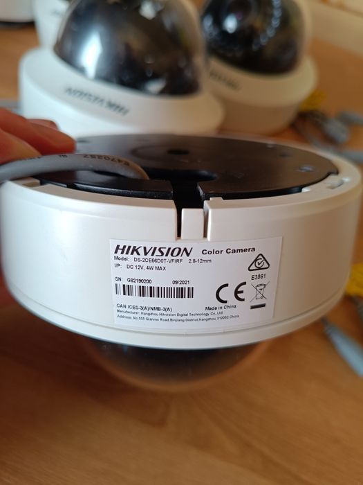 Pachet 8 camere Hikvision varficocale 2MP.
