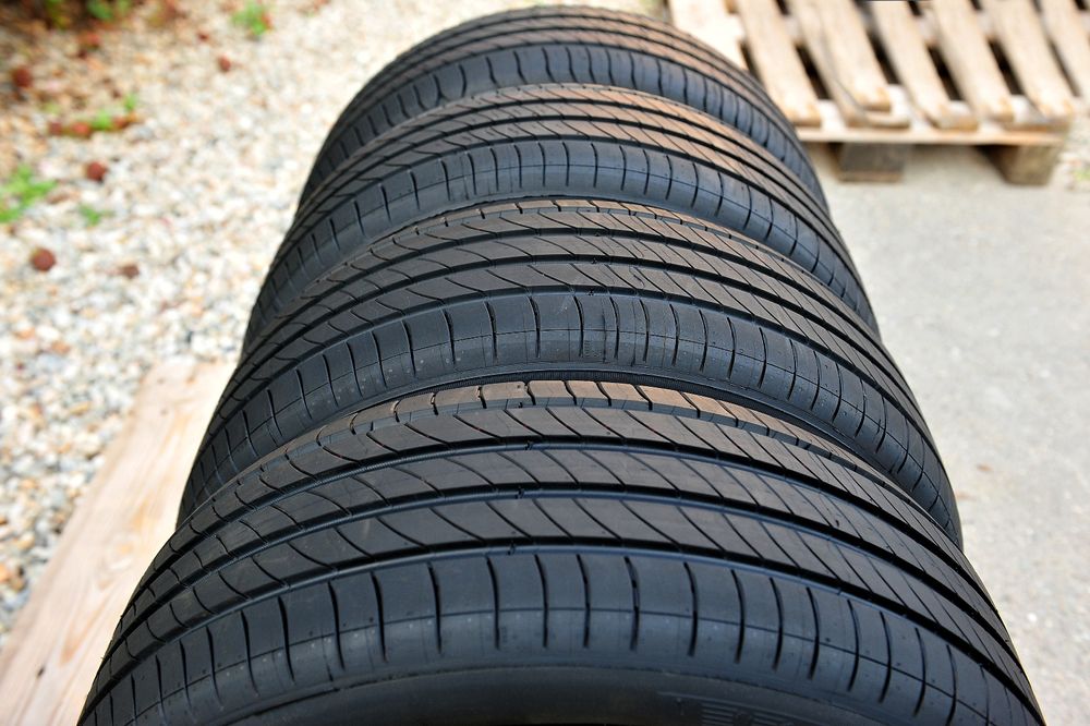 4anvelope vara NOI 195 55 16 Michelin 2025