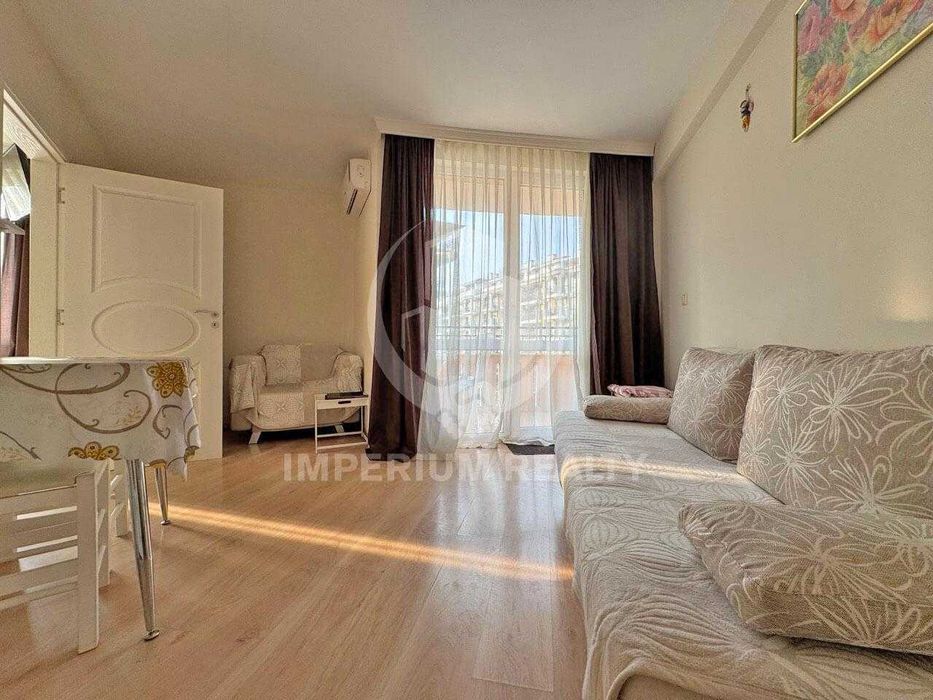 Продава се Двустаен апартамент в к.к. Слънчев бряг - 50 кв.м за 1370 €/кв.м - Снимка #1