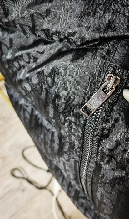 Oferta!! Geaca luxury Dior impermeabila,cititi va rog descrierea