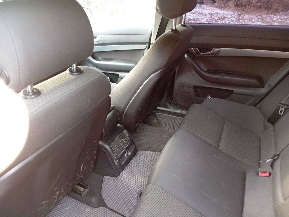 Продам автомобиль Audi A6.