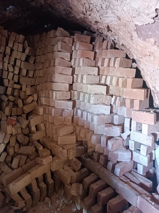 Красный кирпич одинарный