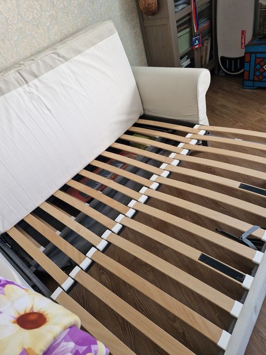 Продам диван Икеа