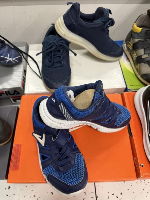 Кроссовки для мальчика 32/33 по 2000