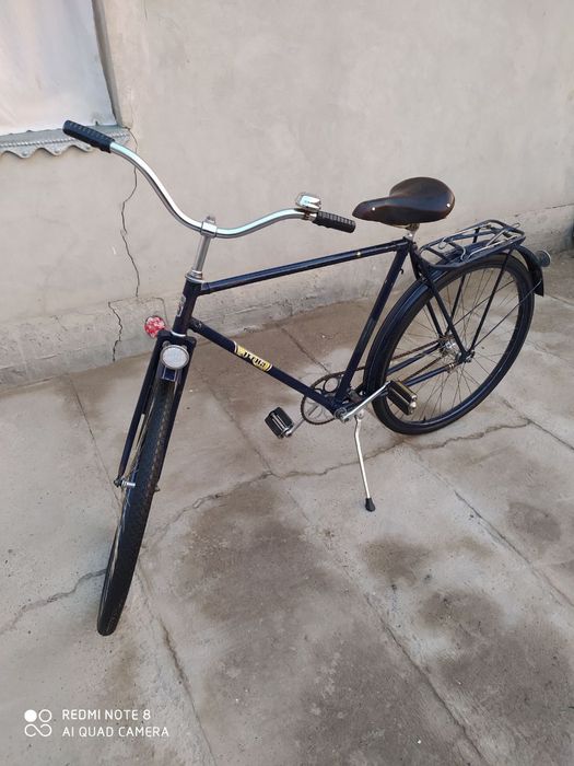 Велосипед десна сотилади СССР СРОЧНИГА ШУ НАРХ