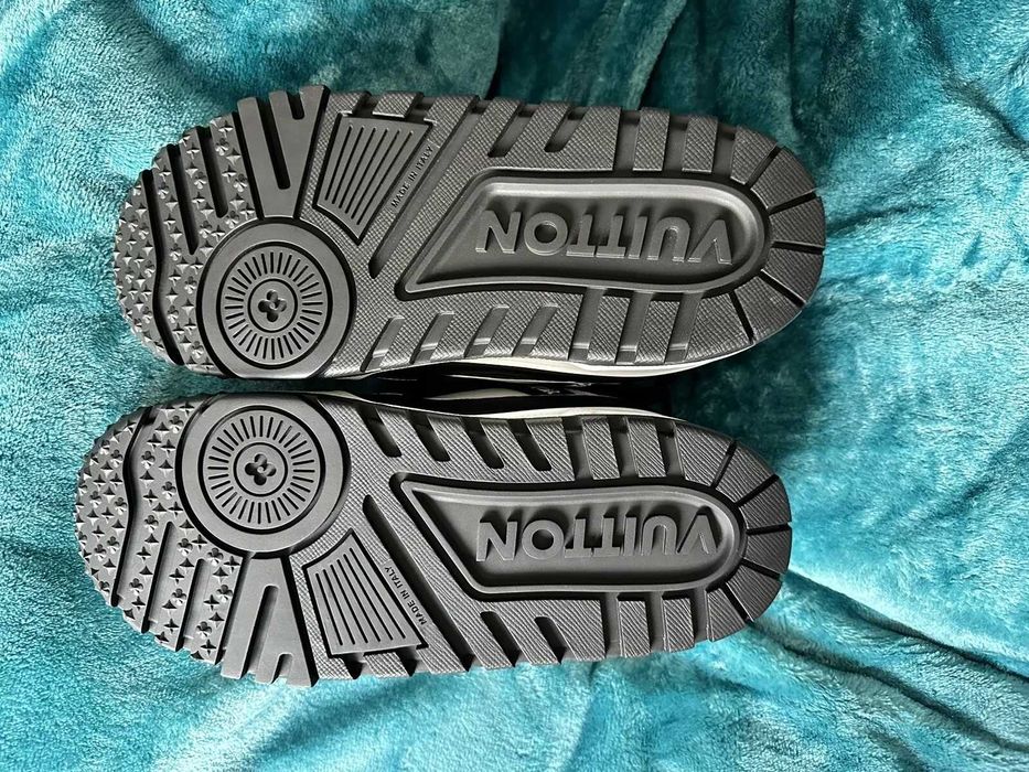 Louis Vuitton MAXI Black [Verificare Colet]