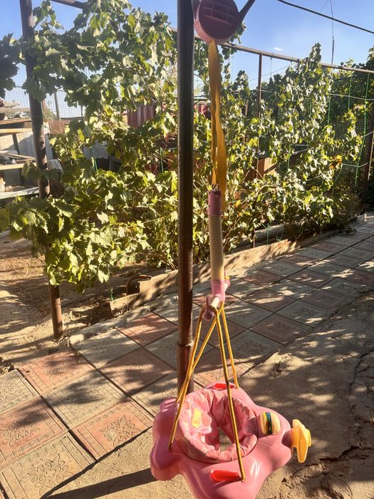 Продам Качели  детский