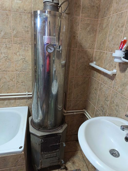 Cazan inox pe lemne