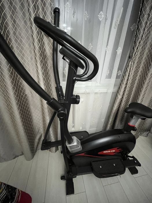 Эллиптический тренажер