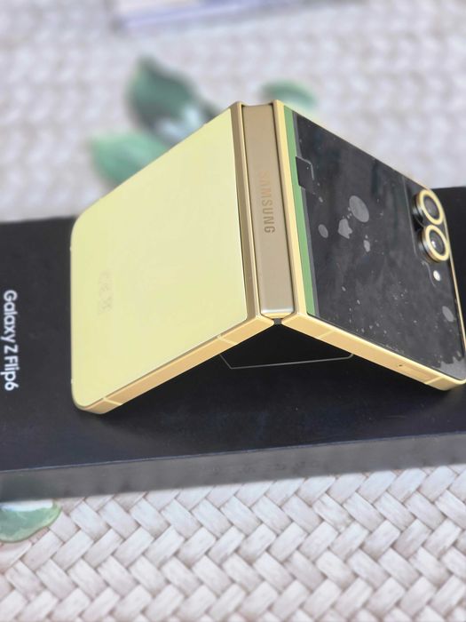 Samsung Galaxy Z Flip 6, 5G, 512GB
