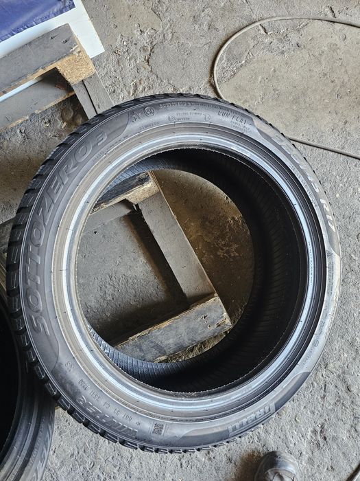 4 anvelope iarna 225 45 17 Pirelli Runflat 2020