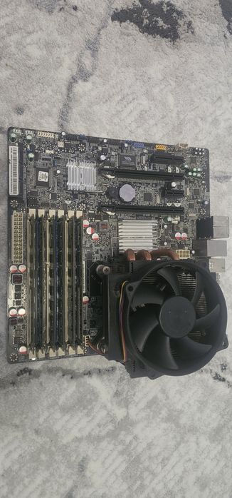 Kit placa baza + procesor  Intel I7 920 + 12 gb ram ddr3