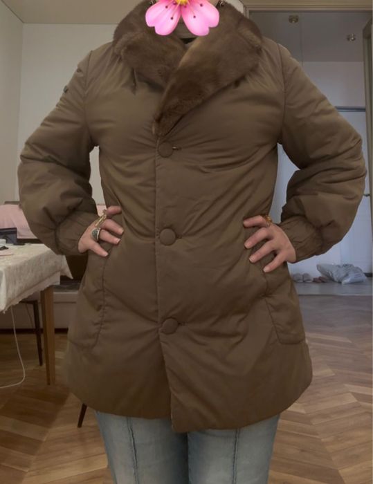 Продам пуховик с мехом про-ва Турция в хорошем состоянии