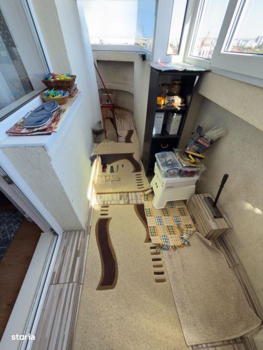 Apartament 3 camere, 72 mp, zona Cantacuzino