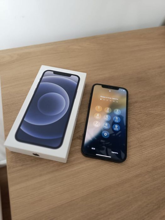 Продам iPhone 12