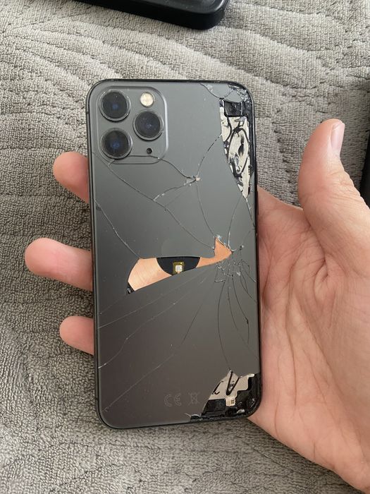 Продам Iphone 11 pro 256 gb