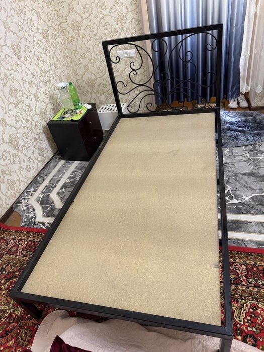 Кровать без матраса матрассиз