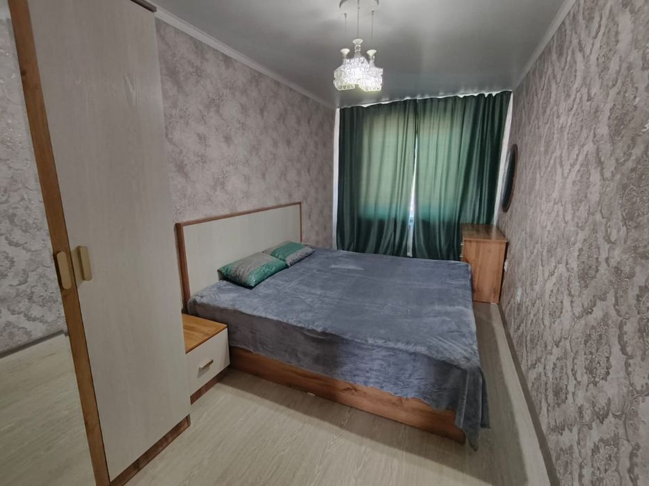 Тр5хкомнатная люкс посуточно