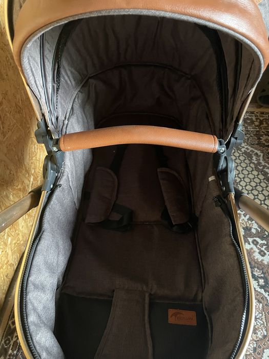 Продам дескую коляску