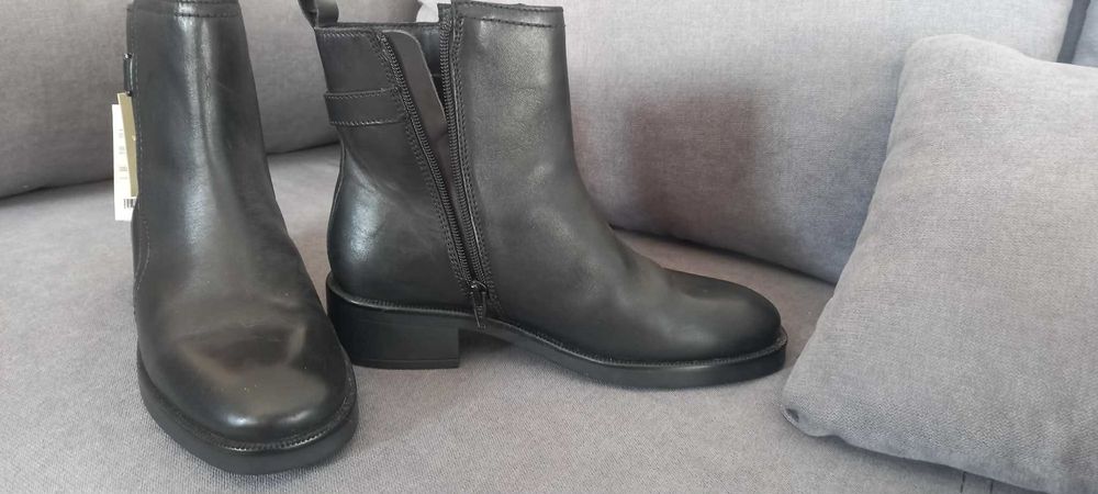 Боти  Lasocki 39 номер нови