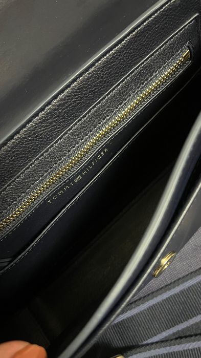 Сумка Tommy Hilfiger