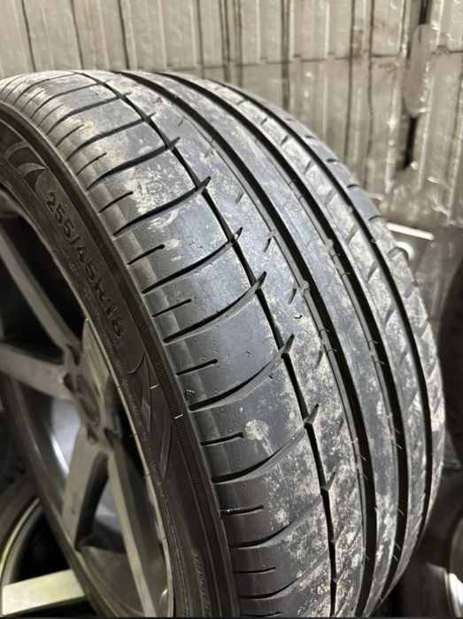 Vossen R18 с резиной