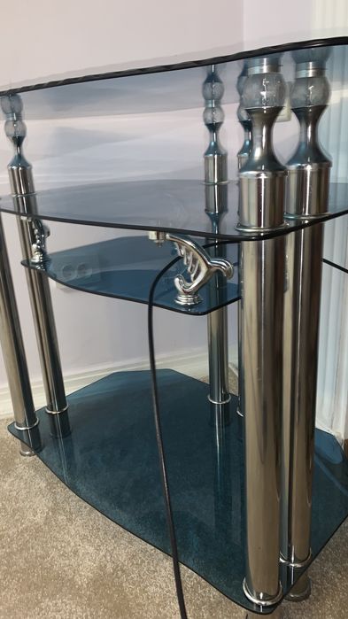 Подставка для телевизора