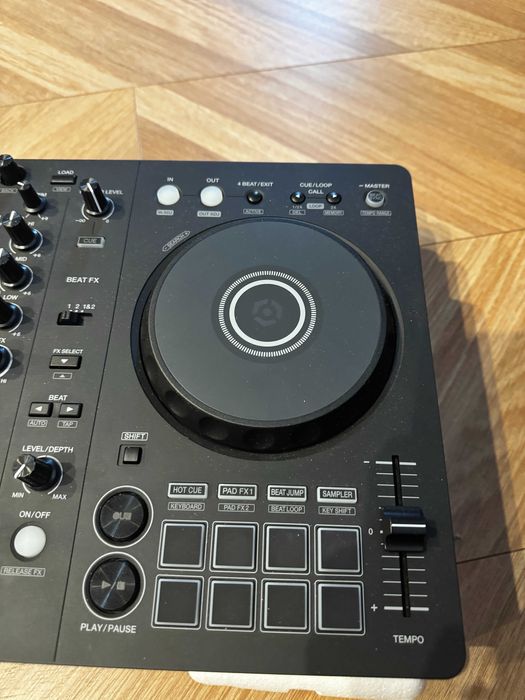 Контролер Pioneer DDJ - FLX4