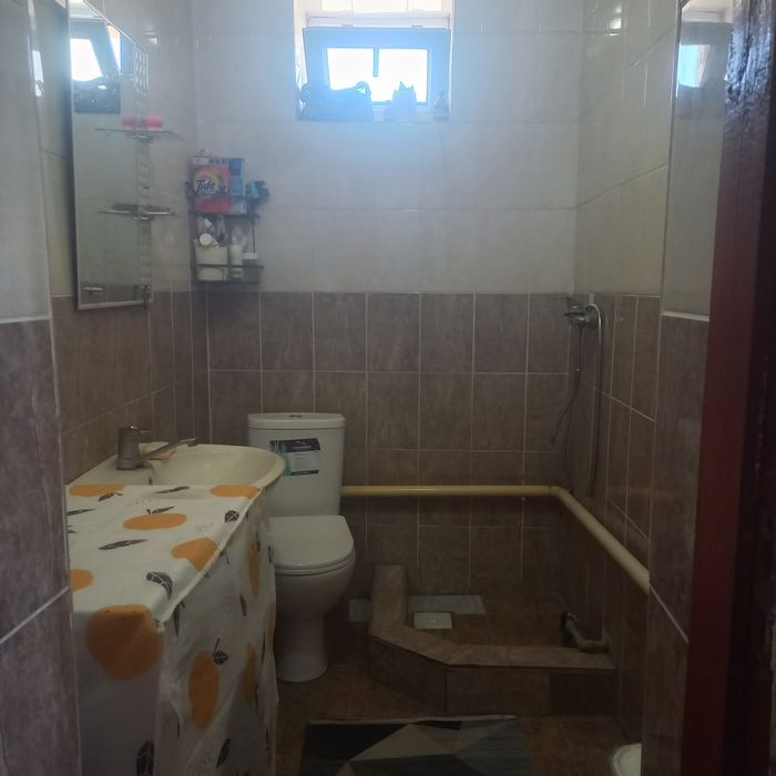 Үй сатылады, дом продаётся.