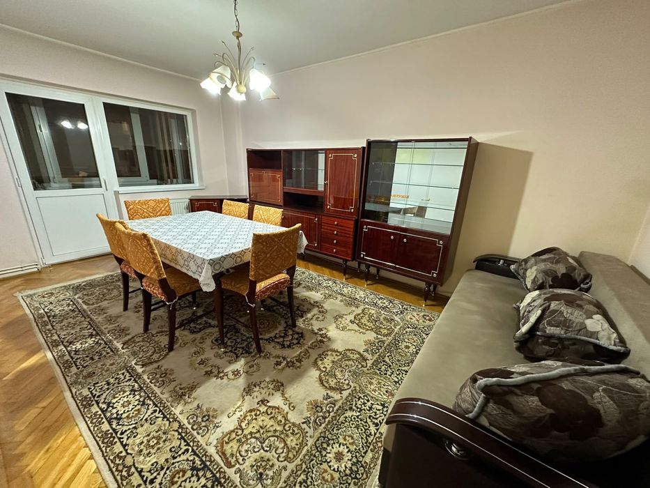 De închiriat: Apartament 3 camere, 2 băi,2 balcoane etaj 2 – Cartier Vasile Aron (Direct Proprietar)