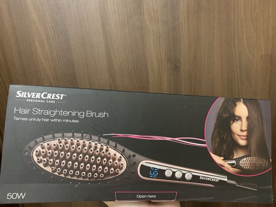 Четка за изправяне на коса