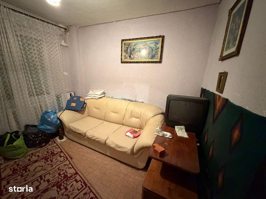 Apartament 4 camere, etaj 3 - Cugir