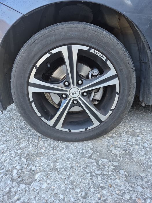 Джанти със гуми 5х14.3 16цола 64.1 6.5J ет40