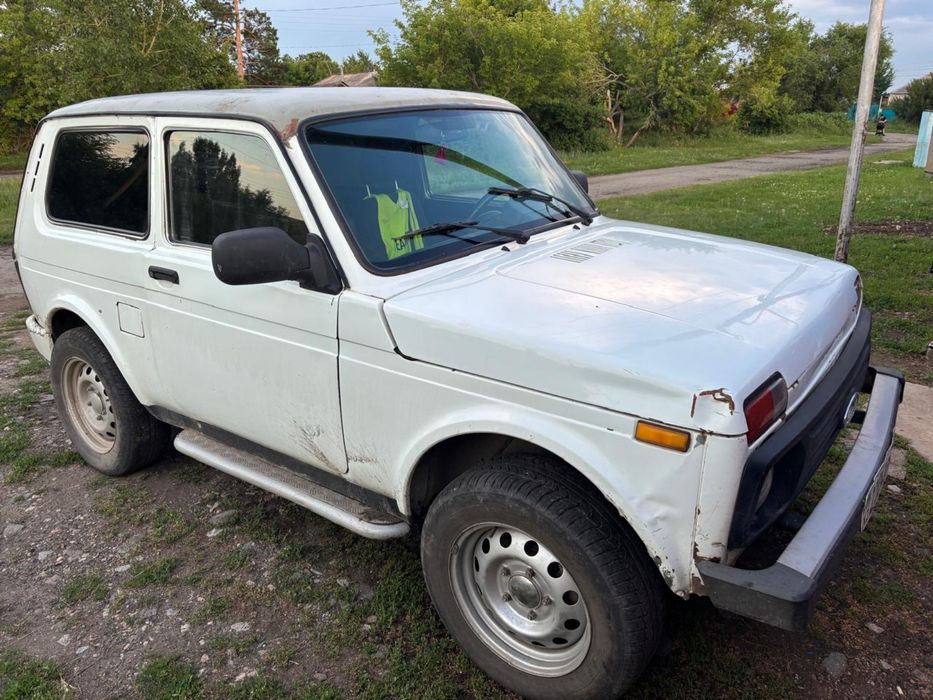 Продам автомобиль Нива