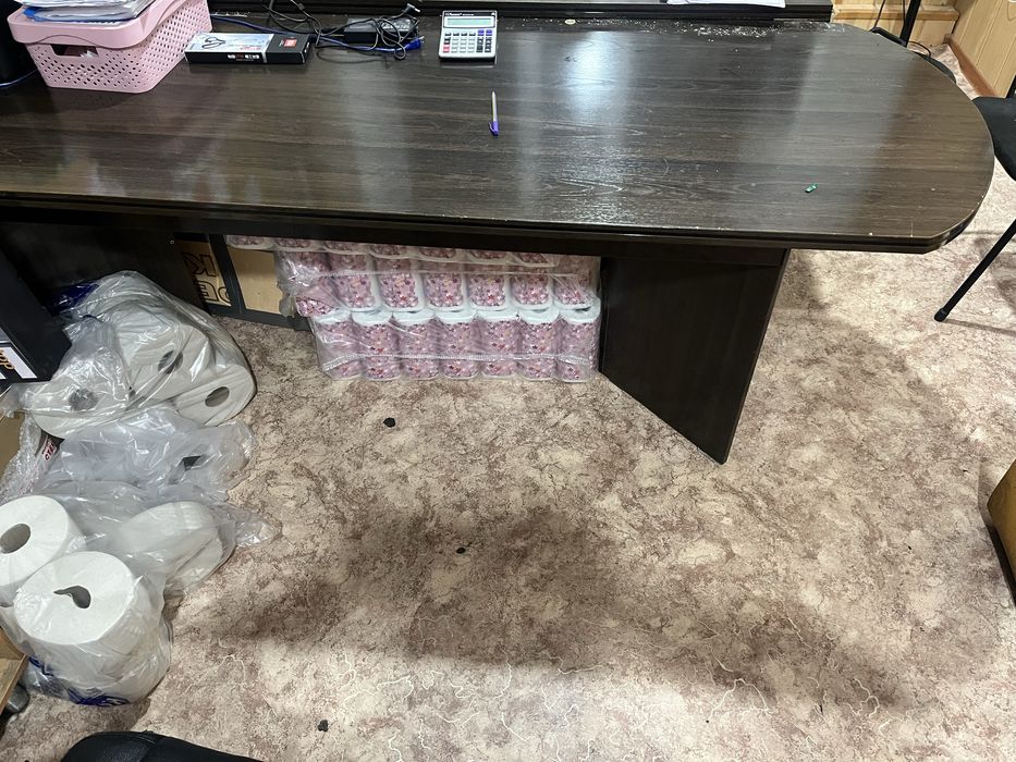 Продается б/у мебели для офиса